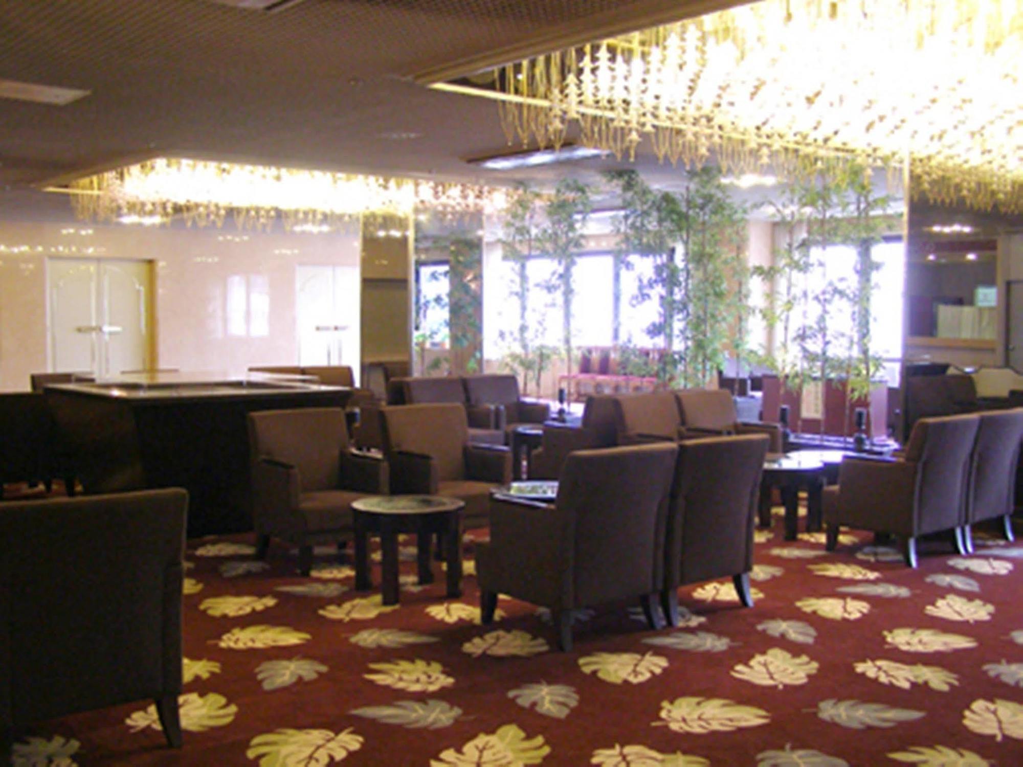 Ichikawa Grand Hotel Zewnętrze zdjęcie