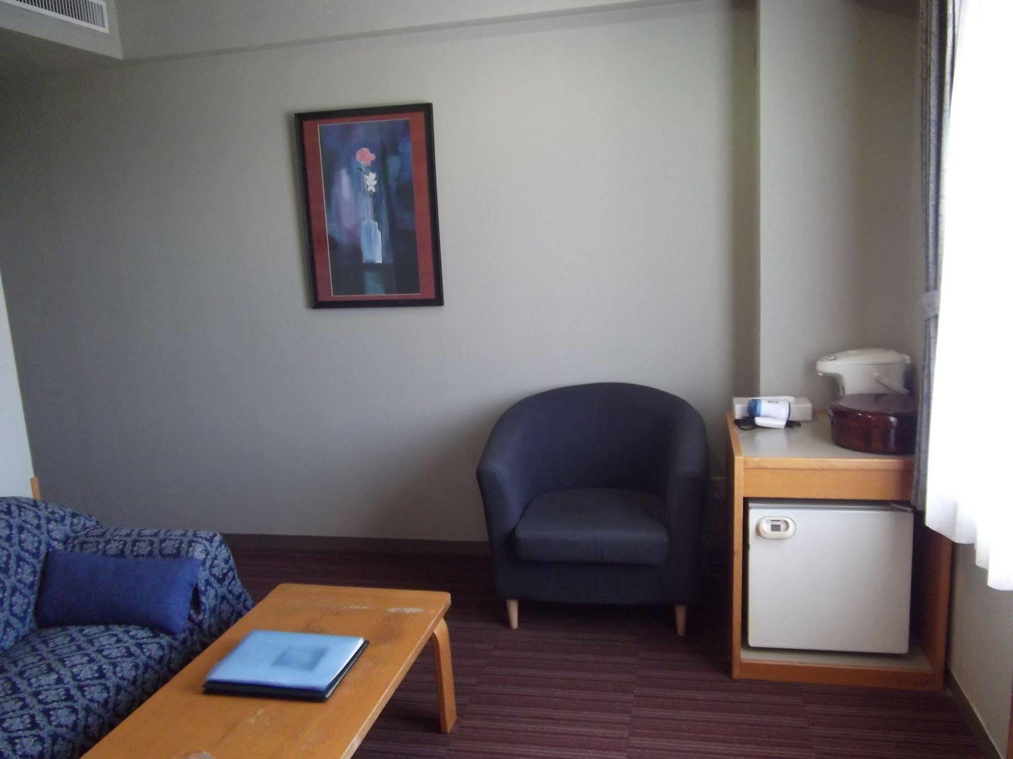 Ichikawa Grand Hotel Zewnętrze zdjęcie